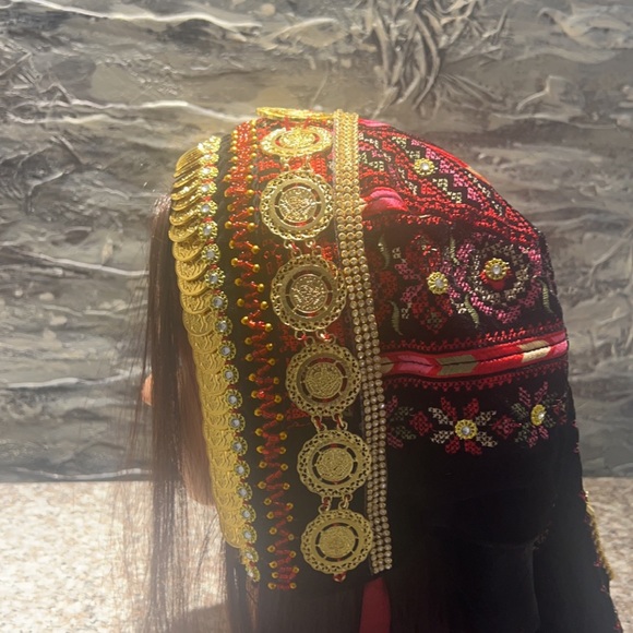 Coin headpiece - Picture 3 of 3